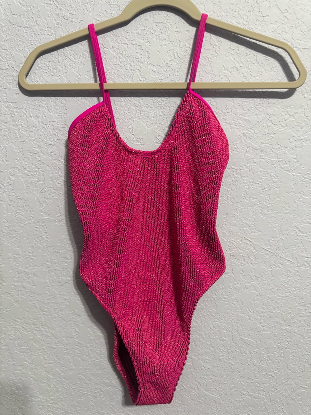 Good American Dark Fuschia Textured One-Piece Swimsuit 00/0